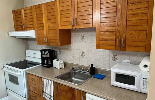Les Rivieres Apartamento | Vaste4,5 tout équipé bien situé