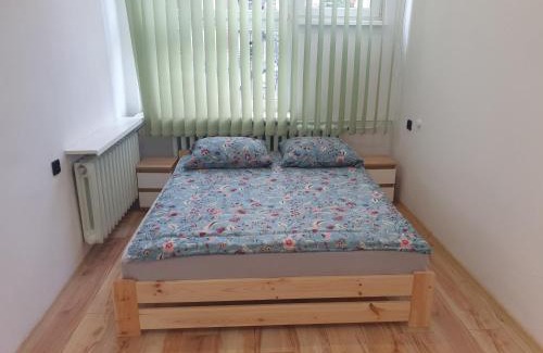 Nowa Praga Hostal | VasylOk