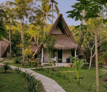 P. Gili Asahan Complejo | Vayam Boutique Resort Gili Asahan