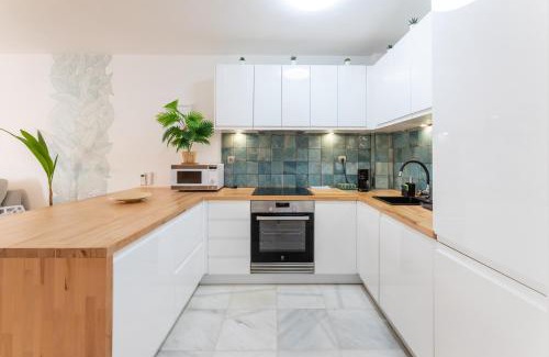 Benalmadena Costa Apartamento | VB Pueblo Jardin 2BDR Apt