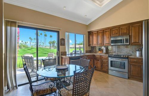 Palm Desert Casa | VB944 - Triple Fairway View - Meredith Lodging