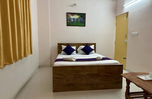 Anekal Hotel | VBH INN