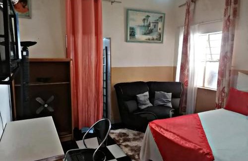 Bezuidenhout Valley Casa | VC Lodge