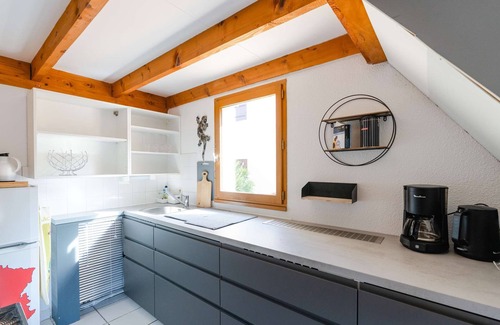 Foulquines Casa | VC28 One-room house with mezzanine in residence with collective swimming pool WIFI included