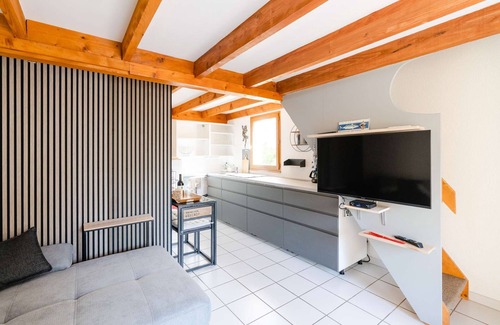 Foulquines Casa | VC28 One-room house with mezzanine in residence with collective swimming pool WIFI included