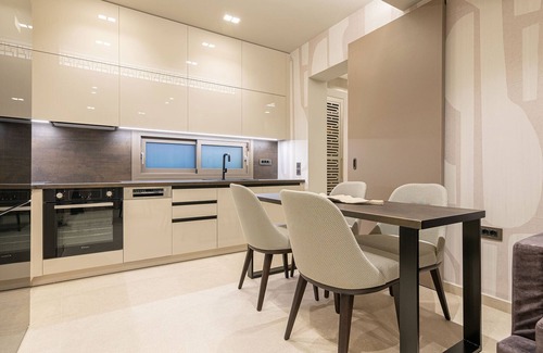 Zakynthos Town Apartamento | Vedi Town Luxury Apartment