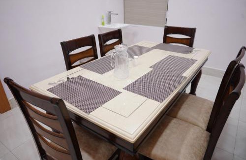 Bhubaneshwar Casa | Veena Stay and Cafe Restaurant
