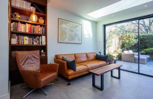 Chiswick Casa | Veeve - Chiswick Victorian Gem