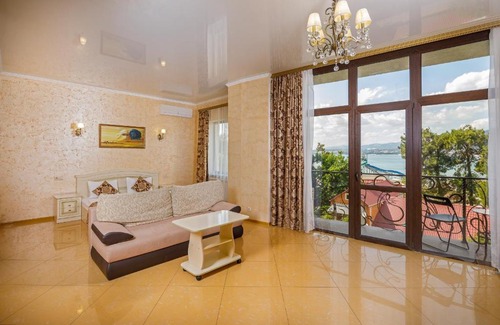 Gelendzhik Casa | Vegas Guest House