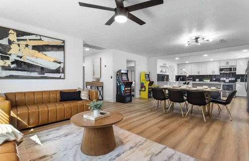 North Las Vegas Casa | Vegas Retreat: Pool, Pickleball & Local Charm!