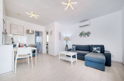 Matagorda Chalet De Esquí | Vela Azul POOL & TENNIS - free AC &Good WIFI- Smart TV