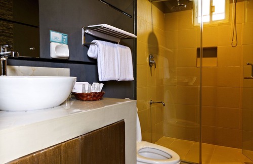 Coron Town Proper Hotel | Vela Terraces Hotel