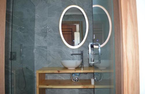 Himare Cama Y Desayuno | Velco BB Himara