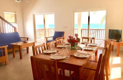 Cayo Corker Casa | VeLento Oceanfront Penthouse #1