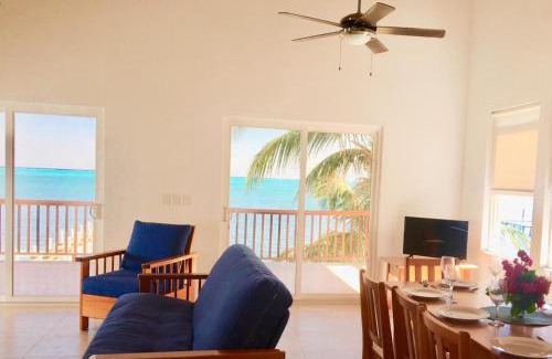 Cayo Corker Casa | VeLento Oceanfront Penthouse #3