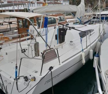 Vallpineda Alquiler De Eote | Velero Viko S30