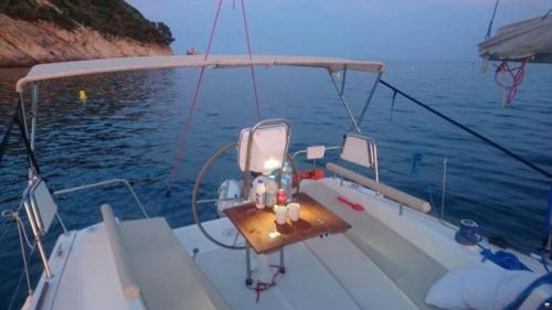 Vallpineda Alquiler De Eote | Velero Viko S30