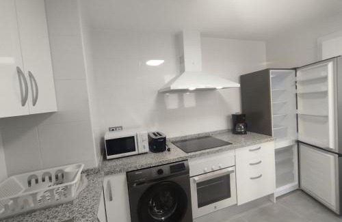 Río Velez Apartamento | Velez Malaga 2 Dorm 4 Huésped Piscina Parking WiFi