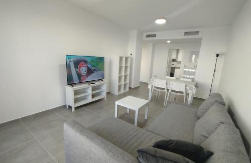 Río Velez Apartamento | Velez Malaga 2 Dorm 4 Huésped Piscina Parking WiFi