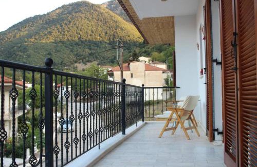 Kalavrita Apartamento | Velia Guesthouse