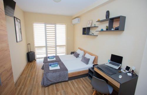 Veliko Tarnovo Apartamento | Veliko Turnovo Studios - Trendy & Convenient