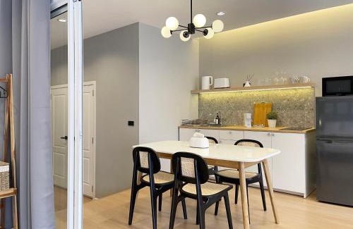 Ban Phan Thom Apartamento | Vélin Khaosan - 2nd Floor apartment with 2Bedrooms
