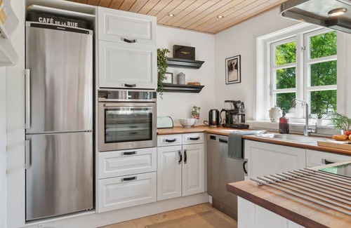 Hoensinge Casa | "Veljan" - 1.2km from the sea by Interhome