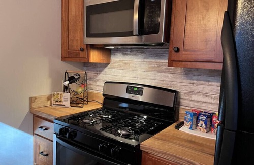 Willis Casa | VeloWay Chalet by Buffalo Mountain Getaway