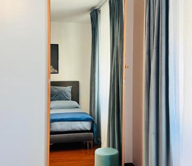 Bergamo Apartamento | Velvet Stay -CHARMING APARTMENT IN BERGAMO