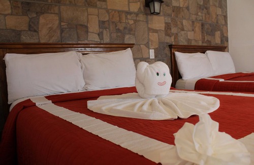 Lomas de Mazatlán Hotel | Venados Inn