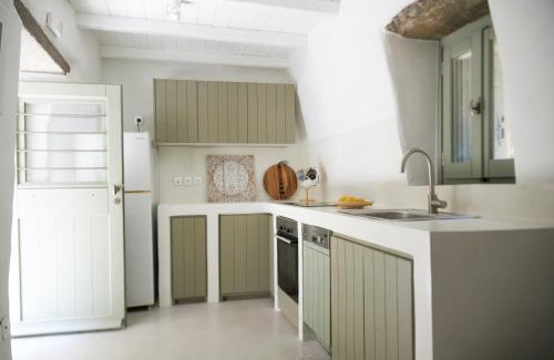 Kea Casa | Venetian Watermill in Kea