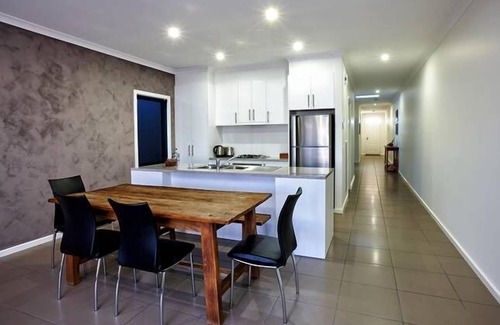Mildura Central Business District Casa | Veneto on Olive A ESTRENAR