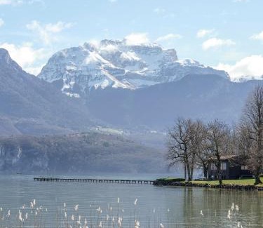 Cessenaz Apartamento | Venez Chez Vous - Aux Premières Loges Appartement Pieds dans l'eau