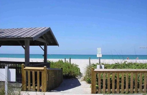 Golden Beach Apartamento | Venice Island's Paradise By The Sea