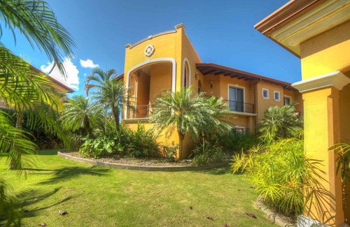 Puerto Carrillo Condominio | Villa privada de lujo, espectaculares vistas al mar, Las Ventanas del Mar