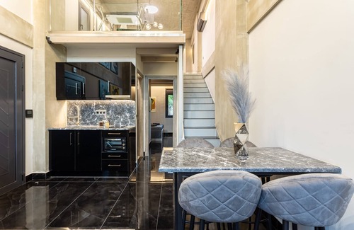 Anatolikos Sinikismos Apartamento | Ventiri Lofts - Kalamata Luxury Penthouses