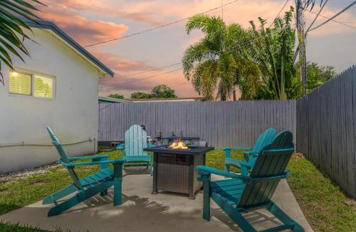 Driftwood Casa | Ventur Oasis Lux Hollywood Private Pool Retreat