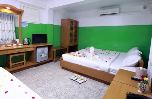 Mandalay Hotel | Venus Hotel