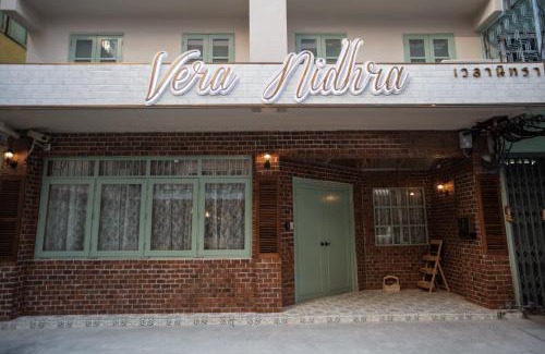 Khlong San Cama Y Desayuno | Vera Nidhra - Self check-in after 6pm