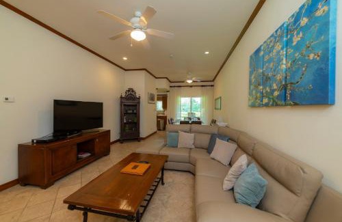 Herradura Apartamento | Veranda 8H 3 bdr Garden View in Los Suenos