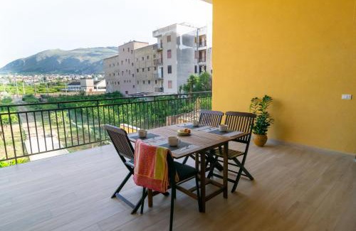 Ficarazzi Casa | Veranda sul Verde
