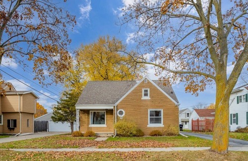 Appleton Casa | Verbrick Street Vacation