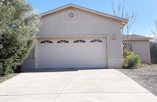 Cottonwood-Verde Village Apartamento | Verde River Hilltop Gem - Tranquil, artistic and close to everything