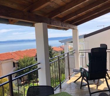 Ravni Apartamento | Verde Sea View Apartment 400 m from Beach - Free Parking