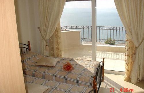 Diasella Apartamento | Verga first floor apartment