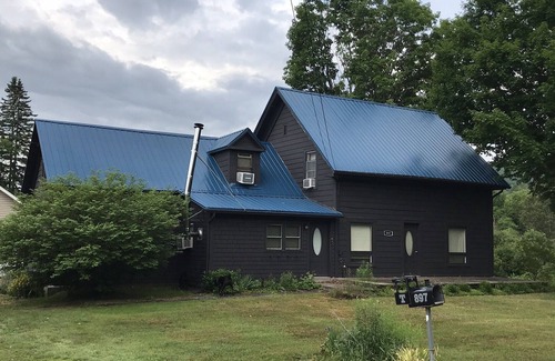Brighton Casa | Escapada a Vermont: ¡su hogar lejos de su hogar!