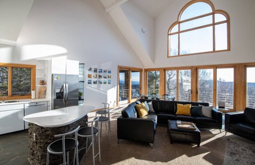 Andover Casa | Vermont's Mountain Villa: Hot tub, Ski views, Pet+