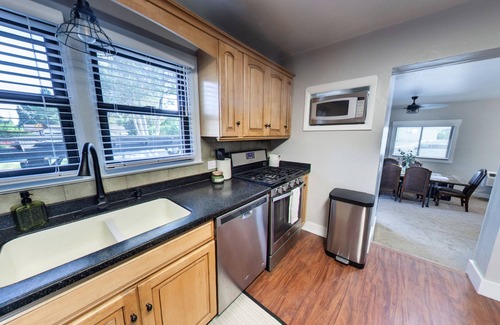 Vernal Casa | Vernal Sport Court Base Camp