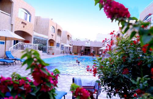 Beach & Coast Complejo | Verona Resorts Sharjah