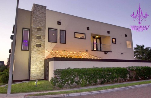 McAllen Casa | 🕯Versaille’s Residence ™